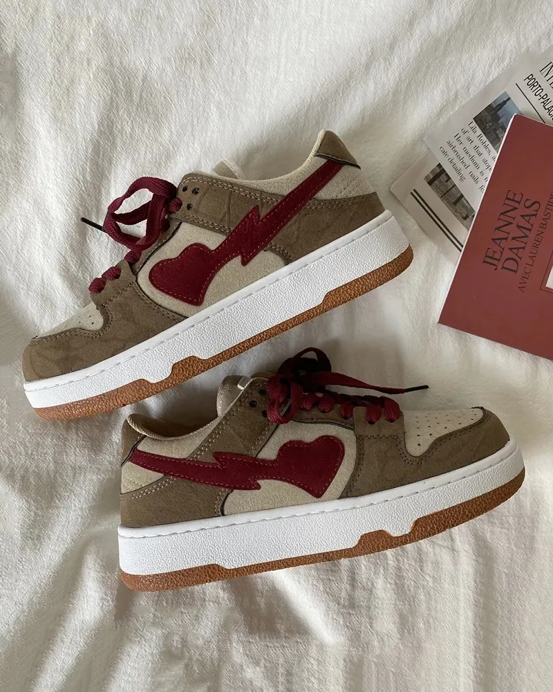 Heart Sneakers Y2K Wave