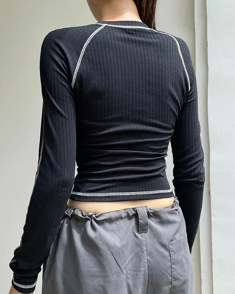 Long Sleeve Cropped Black Top