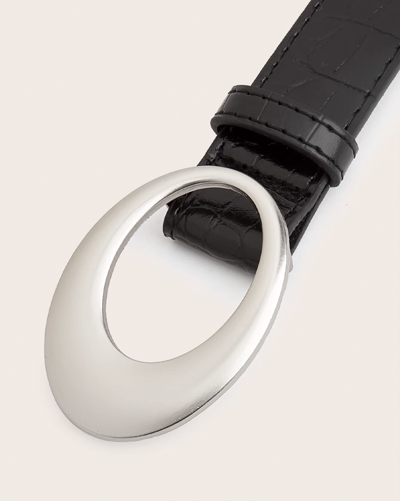 Belt With Oval Buckle