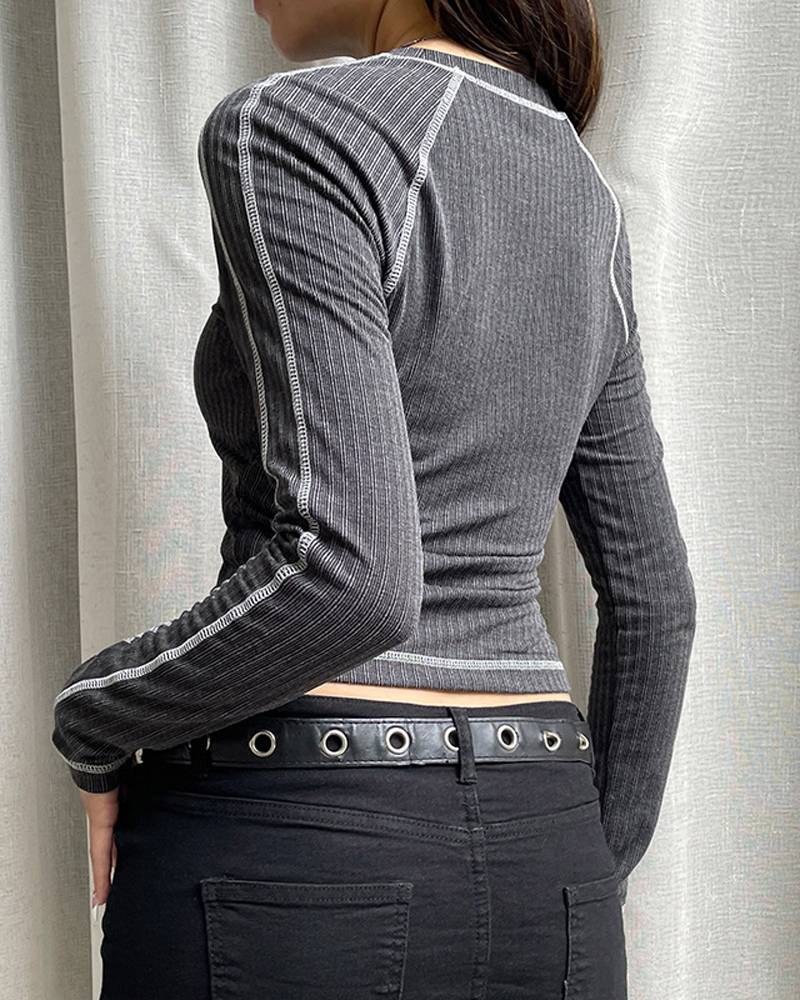Long Sleeve Cropped Black Top