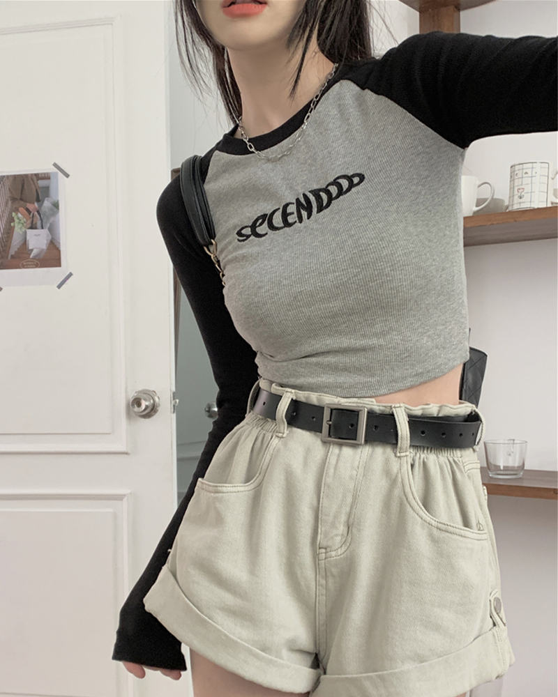 Long Sleeve Crop Tee