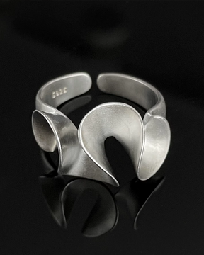 Artistic Ring For Women