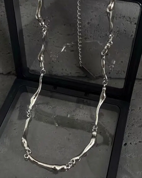 Liquid Metal Choker